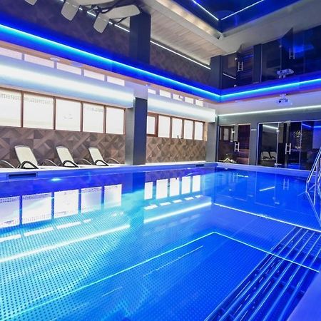 Hotel Rudnik Грудзёндз Экстерьер фото