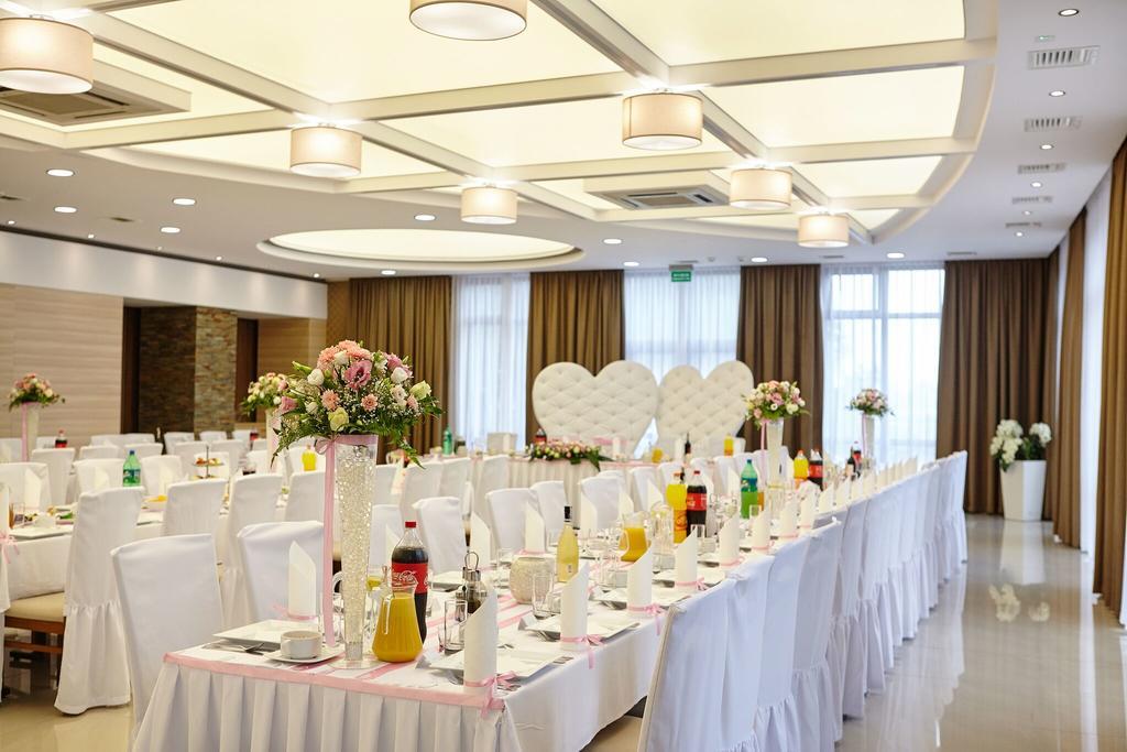 Hotel Rudnik Грудзёндз Экстерьер фото