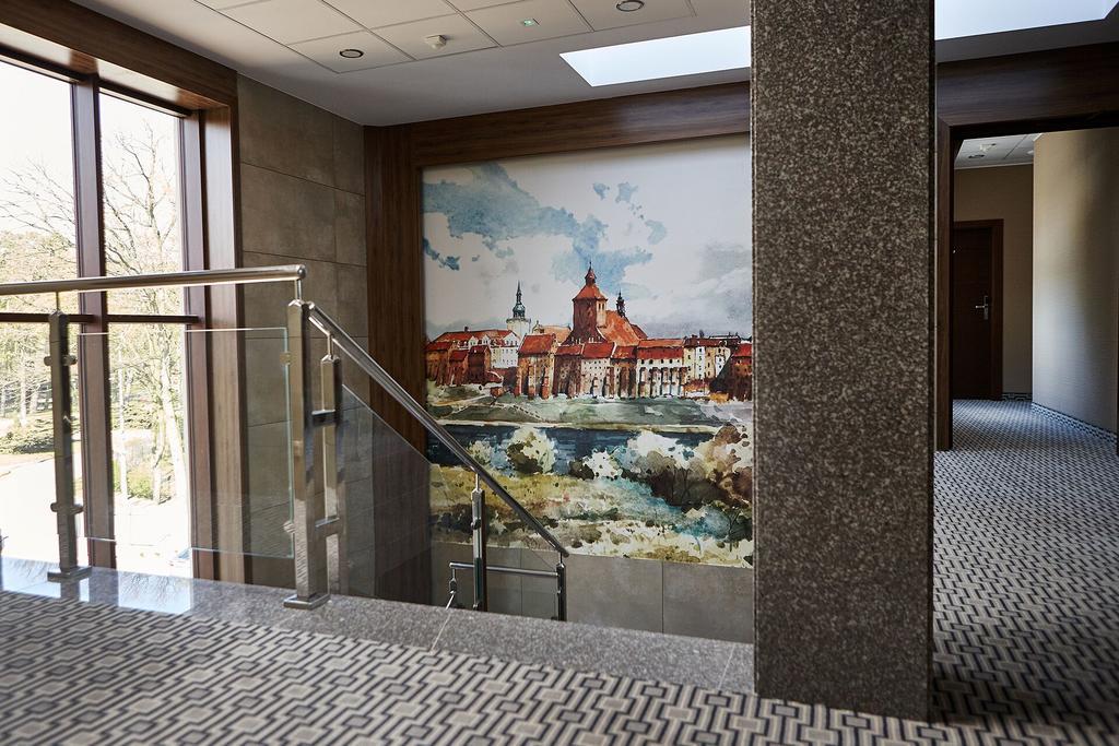 Hotel Rudnik Грудзёндз Экстерьер фото