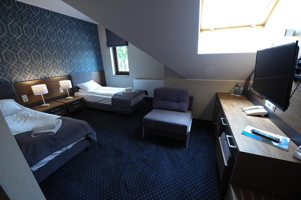 Hotel Rudnik Грудзёндз Экстерьер фото